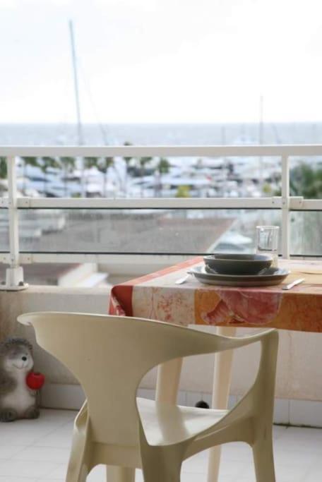 Standing Vue Mer Entre Cannes Et Antibes Golfe-Juan Exterior foto